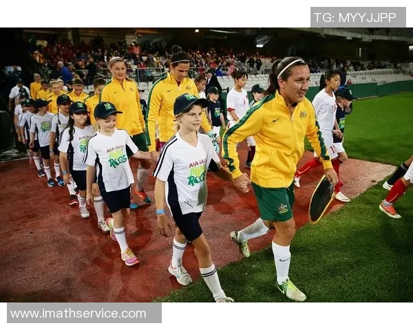 足球场上的文化符号与球星魅力：探索球员背后的文化影响与传奇故事