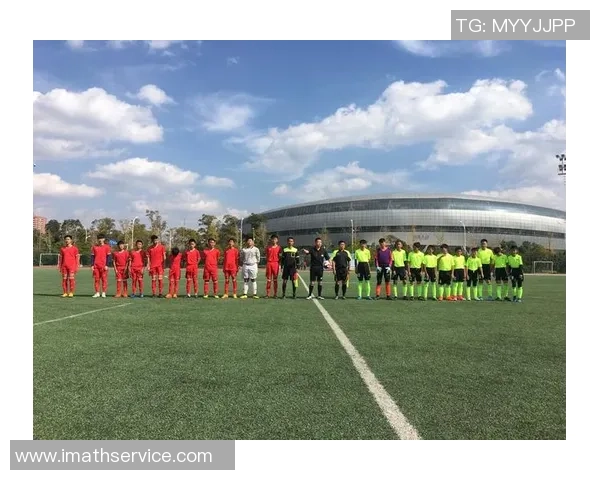 足球星钻耀世登场，掀起全球竞技风潮，打造属于你的冠军梦想